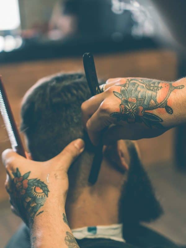 barber shaving